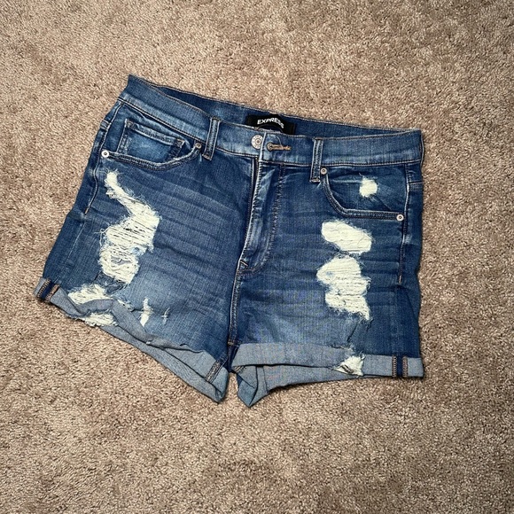 Express Pants - Express Shorts